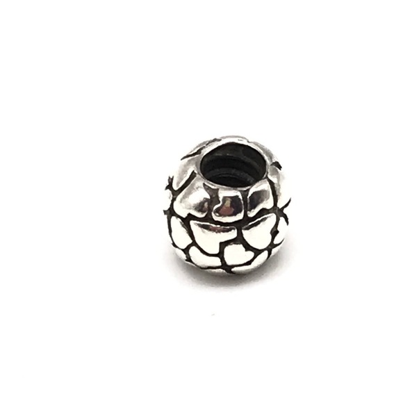 Pandora Hearts Cut Out Bead Charm - Picture 4 of 4